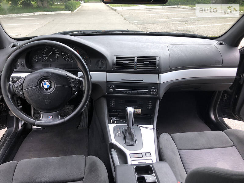 Седан BMW 5 Series 2001 в Києві