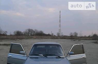Седан BMW 5 Series 1986 в Каменец-Подольском