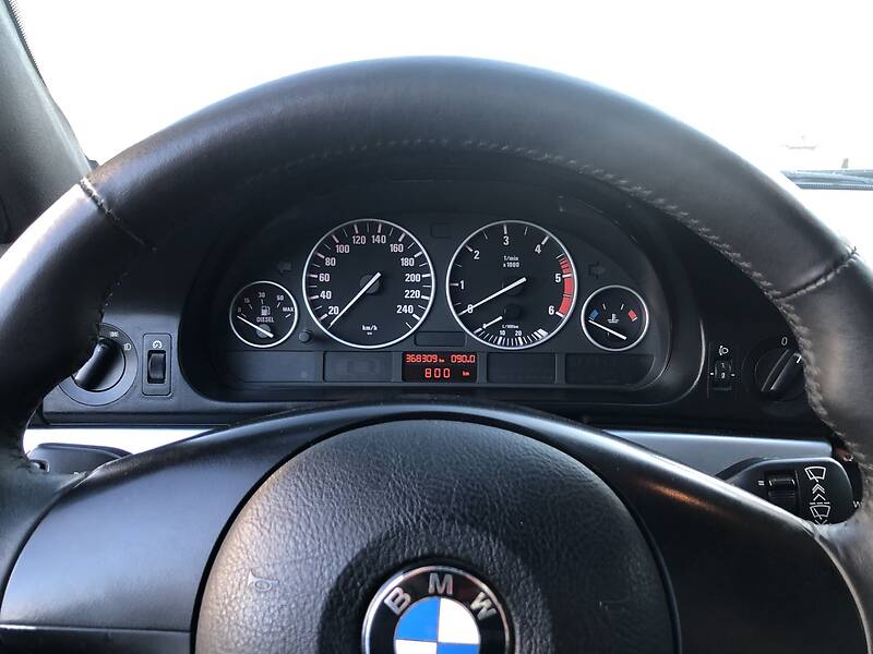 Седан BMW 5 Series 2002 в Новомосковську фото 17 Седан BMW 5 Series 2002 в Новомосковську