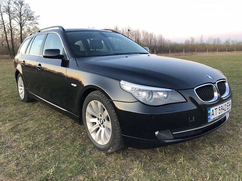 Універсал BMW 5 Series 2009 в 