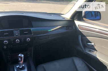 Седан BMW 5 Series 2008 в 