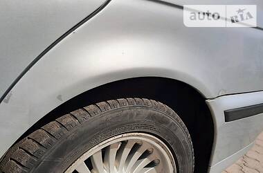 Седан BMW 5 Series 1998 в 