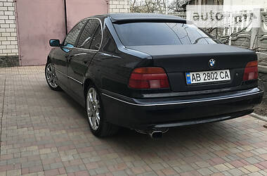 Седан BMW 5 Series 1998 в Бершаді