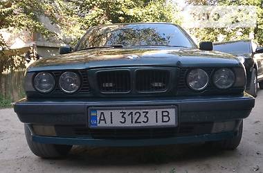 Седан BMW 5 Series 1994 в Фастове