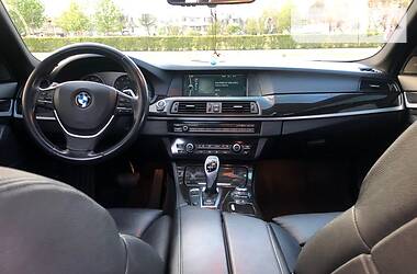 Седан BMW 5 Series 2012 в 