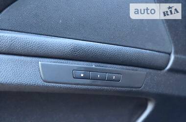 Седан BMW 5 Series 2012 в 