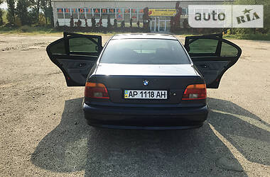 Седан BMW 5 Series 2001 в Запорожье
