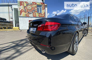 Седан BMW 5 Series 2012 в 