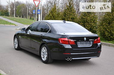 Седан BMW 5 Series 2012 в 