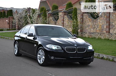Седан BMW 5 Series 2012 в 