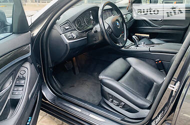 Седан BMW 5 Series 2012 в 