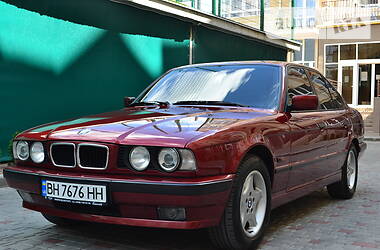 Седан BMW 5 Series 1994 в Одессе