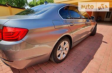 Седан BMW 5 Series 2010 в Берегово