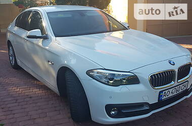 Седан BMW 5 Series 2016 в Ужгороде