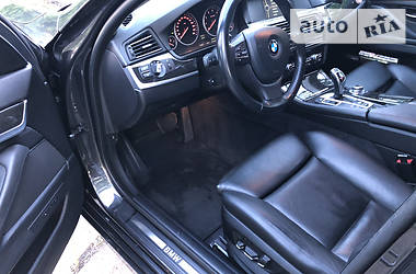 Седан BMW 5 Series 2012 в 