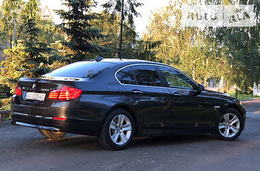 Седан BMW 5 Series 2012 в 
