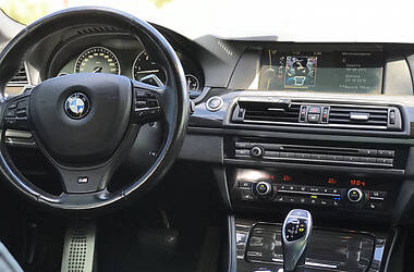 Седан BMW 5 Series 2012 в 