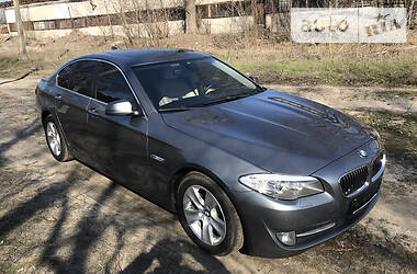 Седан BMW 5 Series 2011 в Харькове