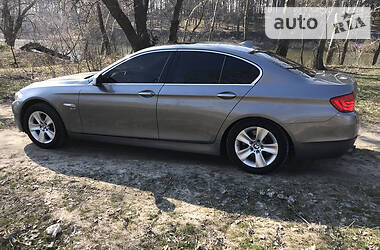 Седан BMW 5 Series 2011 в Харькове