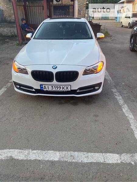 Седан BMW 5 Series 2015 в Киеве