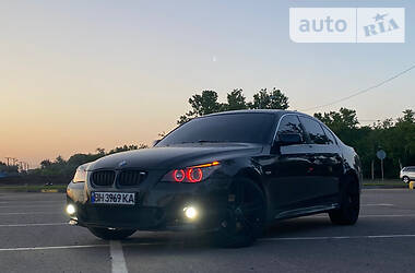 Седан BMW 5 Series 2004 в Одессе