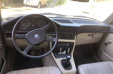 Седан BMW 5 Series 1985 в 