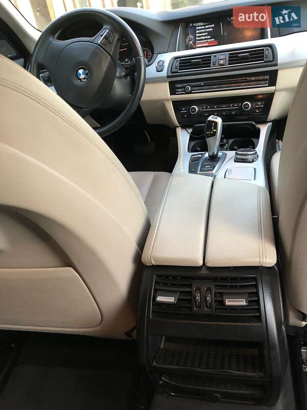 Универсал BMW 5 Series 2014 в Черновцах