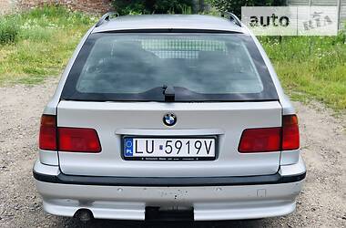 Универсал BMW 5 Series 2001 в Черновцах