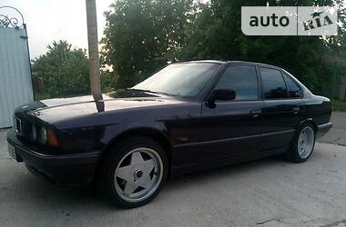 Седан BMW 5 Series 1989 в Верхньодніпровську