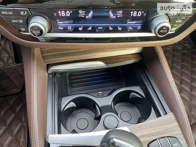 Седан BMW 5 Series 2017 в Києві