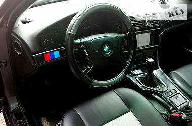 Седан BMW 5 Series 1997 в Нововоронцовці