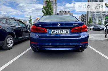 Седан BMW 5 Series 2017 в Киеве