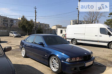 Седан BMW 5 Series 1999 в Черновцах