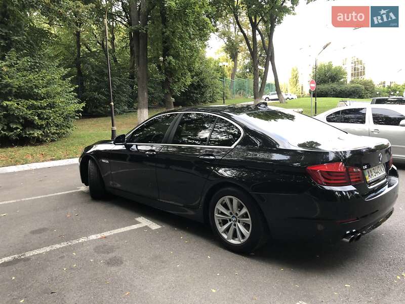 Седан BMW 5 Series 2013 в Києві