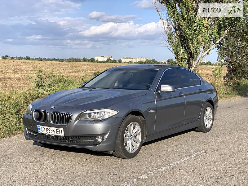 Седан BMW 5 Series 2010 в Мелитополе