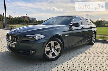 Седан BMW 5 Series 2011 в Львове