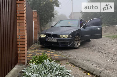 Седан BMW 5 Series 1998 в Кропивницком