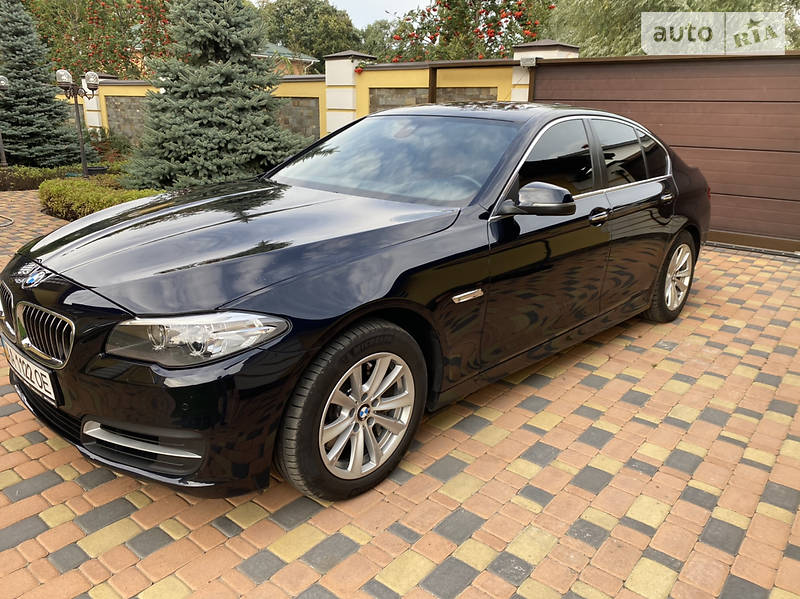 Седан BMW 5 Series 2015 в Києві