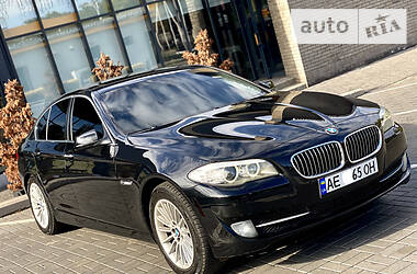 Седан BMW 5 Series 2011 в Днепре