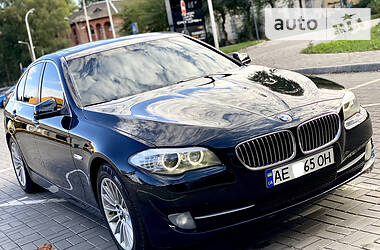 Седан BMW 5 Series 2011 в Днепре