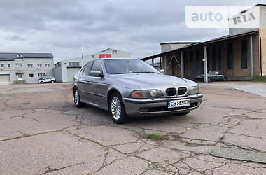Седан BMW 5 Series 2000 в 