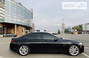 Седан BMW 5 Series 2015 в Києві