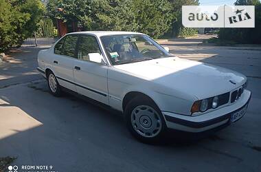 Седан BMW 5 Series 1989 в Мелітополі