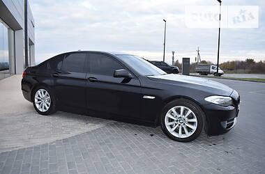 Седан BMW 5 Series 2010 в Днепре