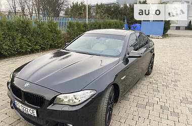 Седан BMW 5 Series 2013 в Ужгороді