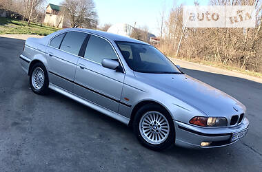 Седан BMW 5 Series 1998 в Хмельницком