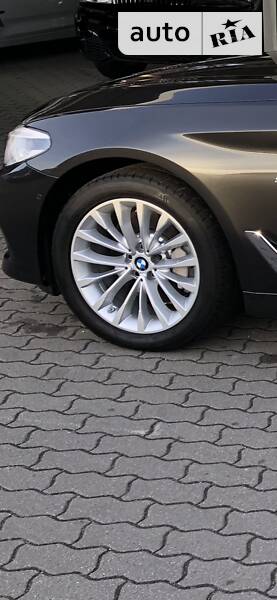 Седан BMW 5 Series 2017 в Одессе