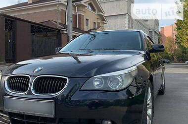 Седан BMW 5 Series 2004 в Днепре