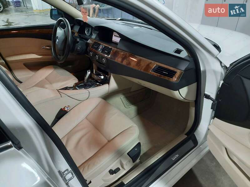 Седан BMW 5 Series 2008 в Одессе