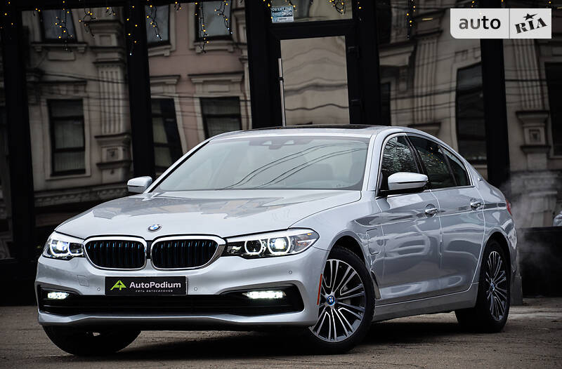 Седан BMW 5 Series 2018 в Киеве